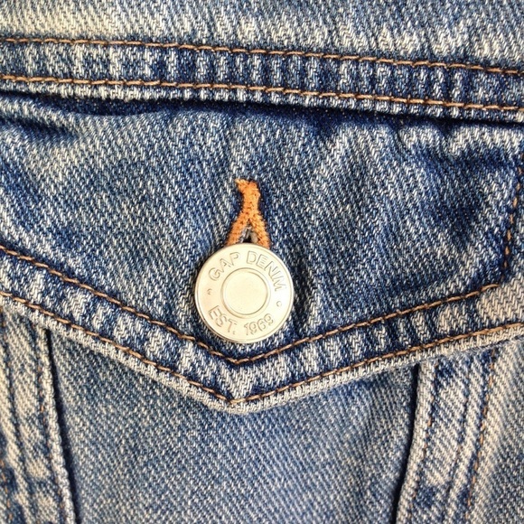 Gap Denim Jacket Size Medium - Picture 6 of 7